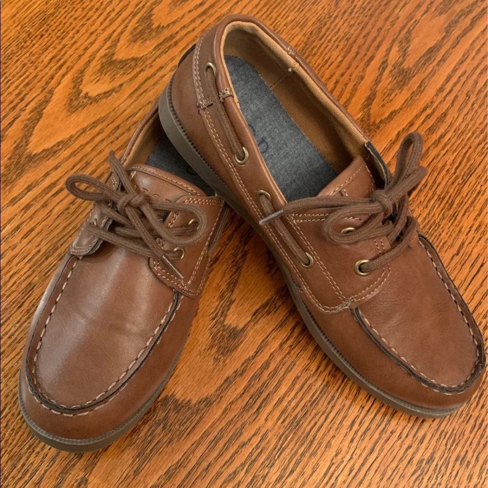 IZOD Boys loafers - Picture 1 of 4